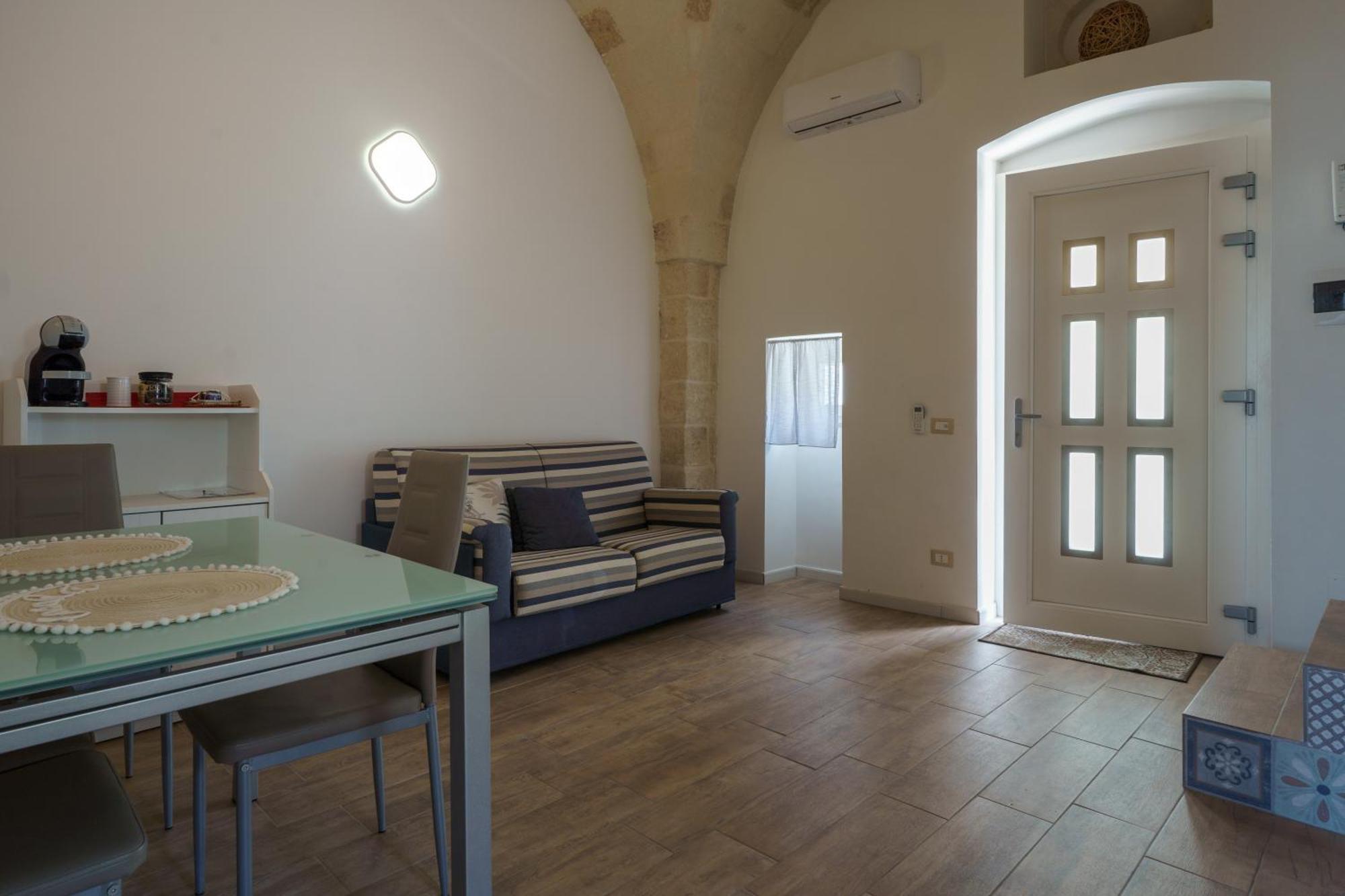 Casaru - Emozioni E Relax Apartment Crispiano Luaran gambar